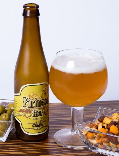 Cerveza Pirineos Bier Blond Ale