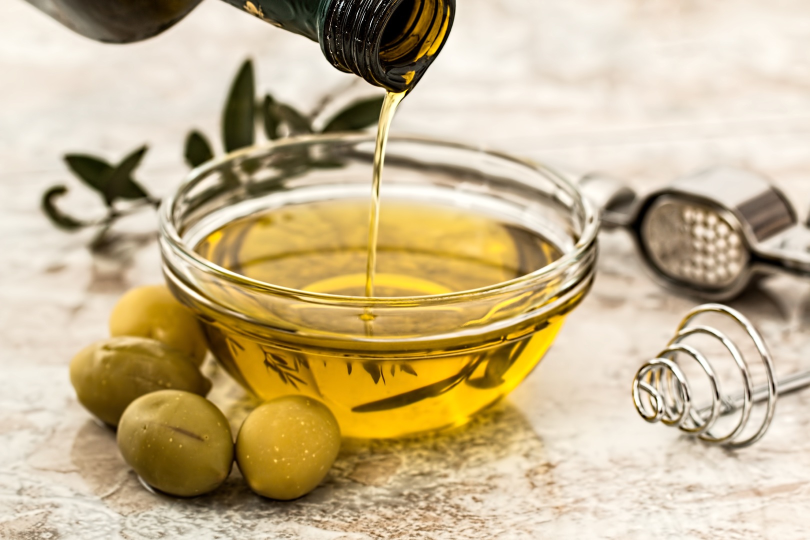 ¿Cómo reconocer el aceite de oliva virgen extra?