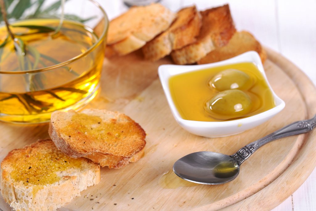 Es bueno tomar aceite de oliva en ayunas
